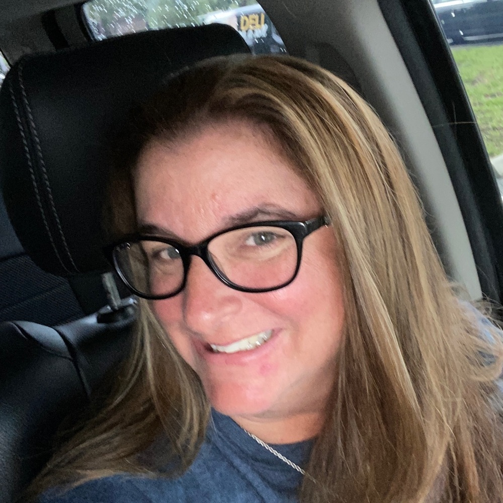 Meet your Posher, Sandra